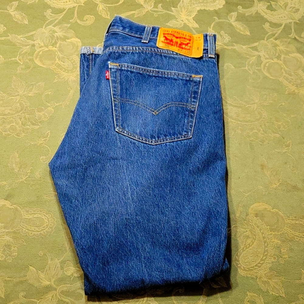 🟥 Red Tab Levi's 501® Classic Blue Jeans - Size 40x30